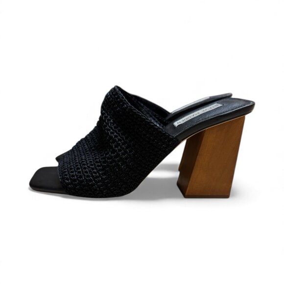 Steve Madden Black Knit Block Heel Mules Sandals Realize Style 9M - Picture 2 of 4